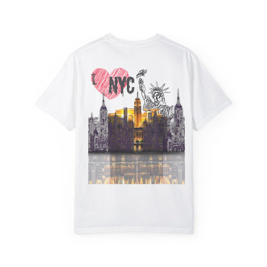 NYC Love Graphic Unisex T-Shirt - Retro Statue of Liberty Design